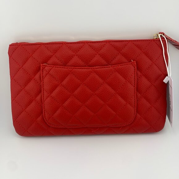Grace Elizabeth Quilted Pouch Crossbody Bag - Picture 3 of 7